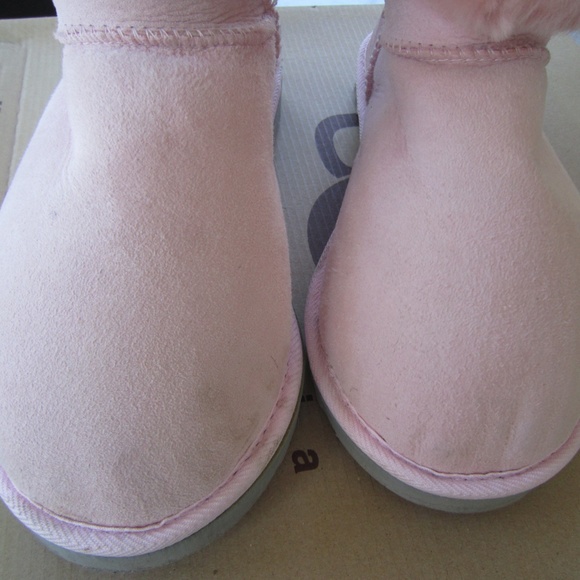 Ugg Classic Short Soft Pink 6 - Picture 14 of 15